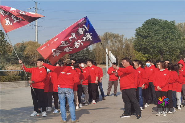 苏州阳澄湖徒步团建活动